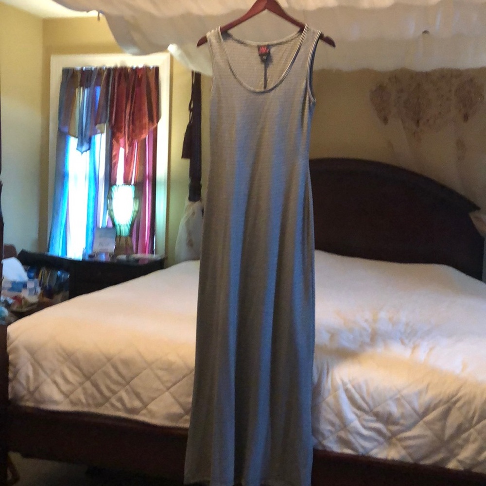 Long dress